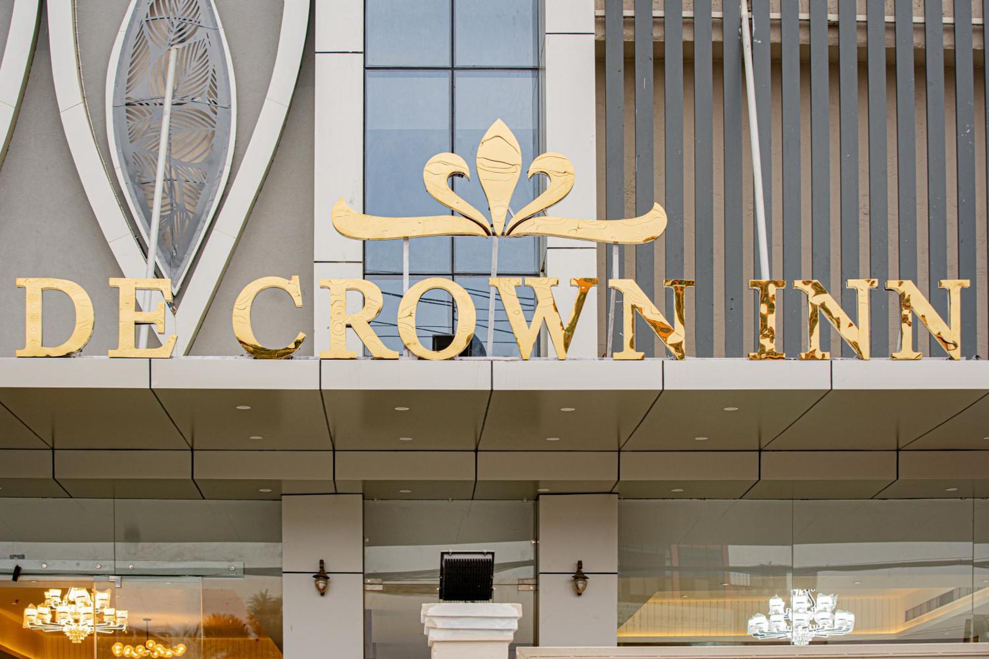 De Crown Inn Jogikuti 外观 照片